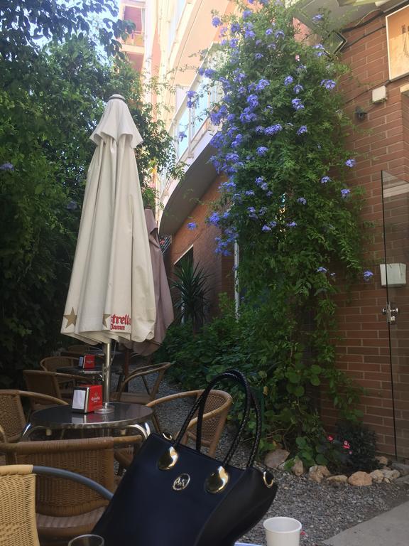 Hotel Cosmos Ταραγόνα Εξωτερικό φωτογραφία