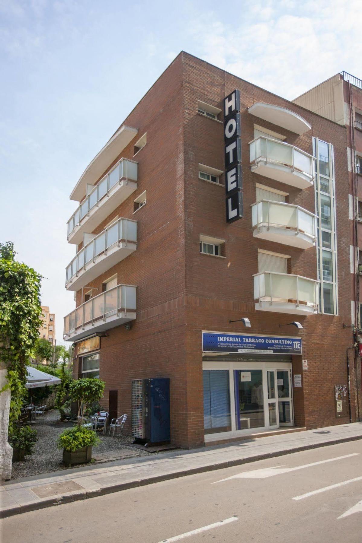 Hotel Cosmos Ταραγόνα Εξωτερικό φωτογραφία